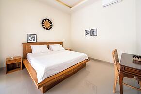 Calmaan Villa By Betterplace