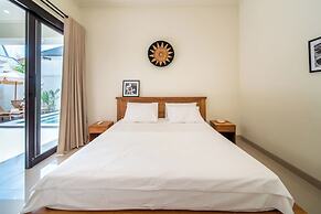 Calmaan Villa By Betterplace
