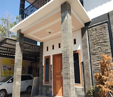 Wisma CK Kebumen by Cozzy