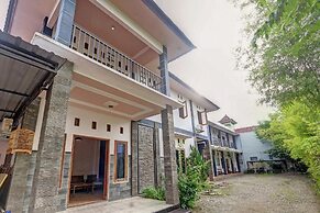 Wisma CK Kebumen by Cozzy