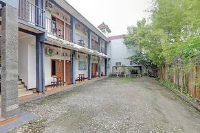 Wisma CK Kebumen by Cozzy