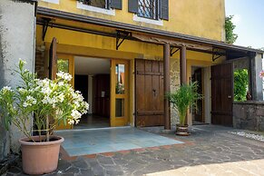Vineyard cottage Rustika