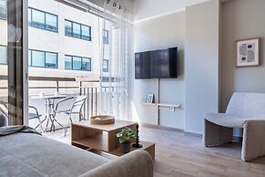 Berries 1-BR Apt in Larnaca