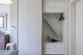 Berries 1-BR Apt in Larnaca