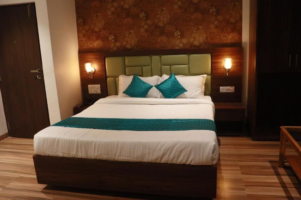 HOTEL CANDOR AMIGO