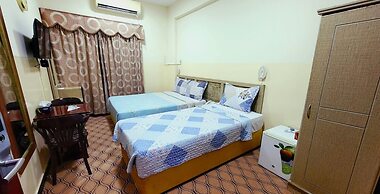 AL ARRAF HOTEL