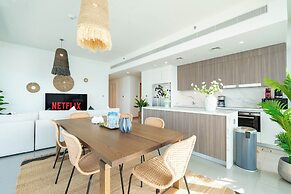 KeyRock - Sea View Beachfront Penthouse