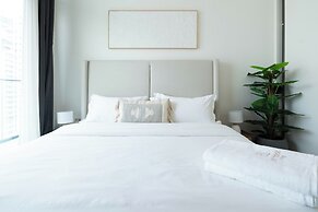 KeyRock - Sea View Beachfront Penthouse