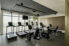 KeyRock - Sea View Beachfront Penthouse