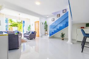 Drake Villa 5