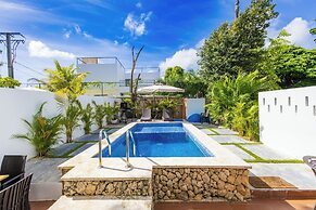 Drake Villa 5