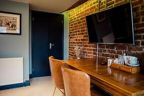 Corner House