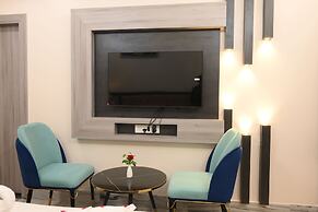Hotel Kashi Crown