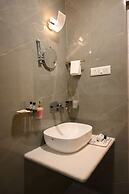Hotel Kashi Crown