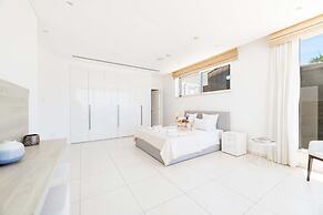 Vivo Mare Panorama Beachfront Villa