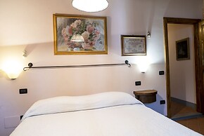 Country Historical House Lucca