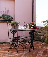 Country Historical House Lucca