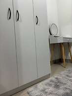 Peaceful Pasay Getaway - Private Studio With Pool