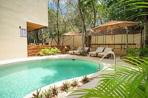 Apartment with Private Pool in Tulum