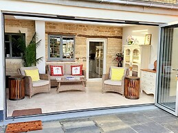 The Garden Retreat