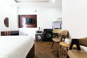 MaMa Hotel And Apartment