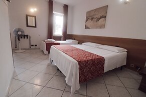 Hotel Pontenuovo