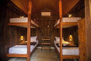 Funk Bunks - Sigiriya