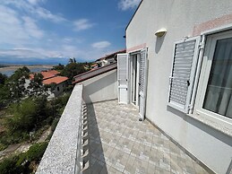 Apartment Rosa 2
