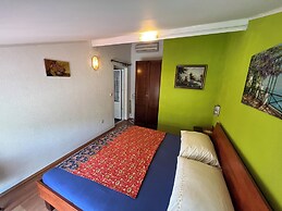 Apartment Rosa 2