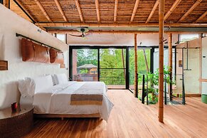 Kawa Bamboo Retreat