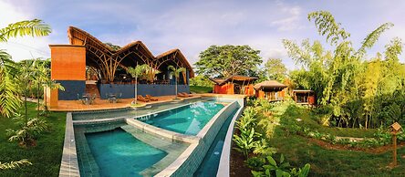 Kawa Bamboo Retreat