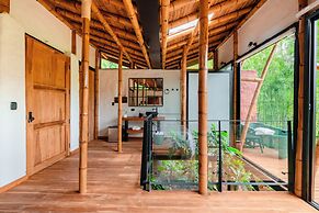 Kawa Bamboo Retreat