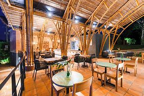 Kawa Bamboo Retreat