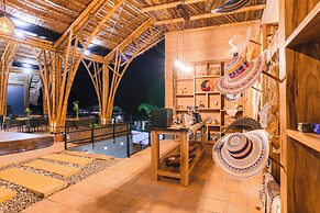 Kawa Bamboo Retreat