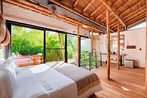Kawa Bamboo Retreat