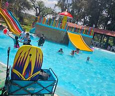 Parque Girasoles Balneario & Cabañas