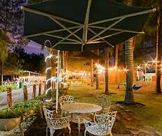 Parque Girasoles Balneario & Cabañas