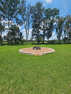 Parque Girasoles Balneario & Cabañas