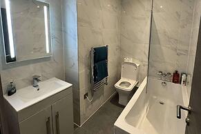 City Centre Oasis - 2 Bed Apartment