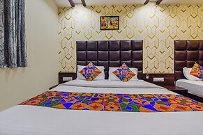FabHotel Silver Inn