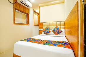 Fabhotel Indore Palace