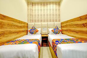 Fabhotel Indore Palace