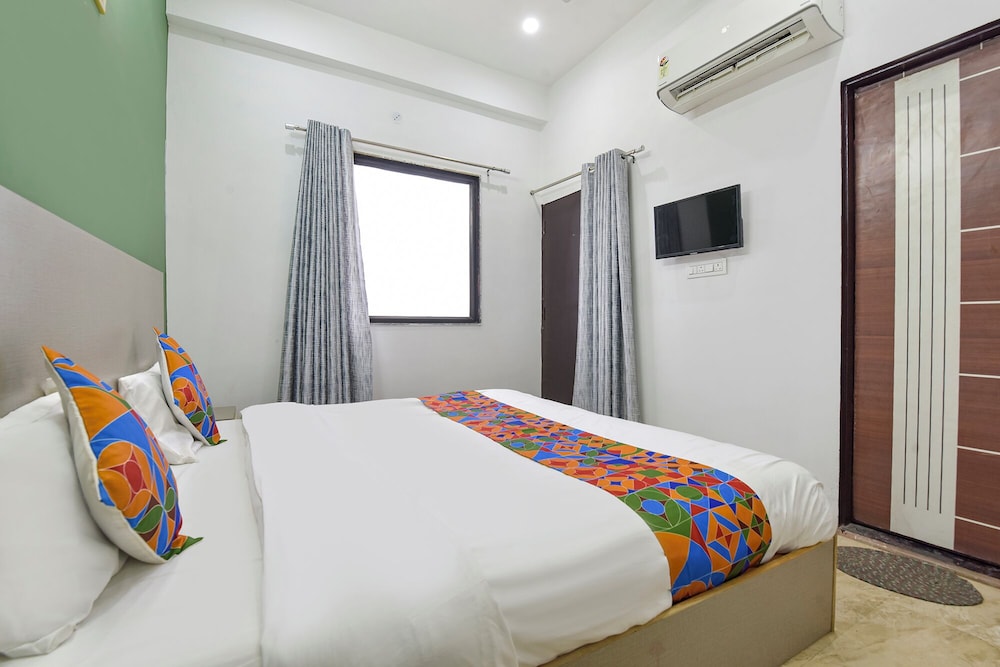 Fabhotel Avondale