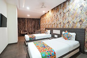 Fabhotel Indian Residency