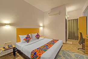 Fabhotel The Vibe