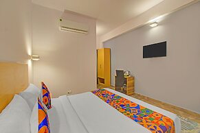 Fabhotel The Vibe