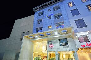 Fabhotel Morya Regency