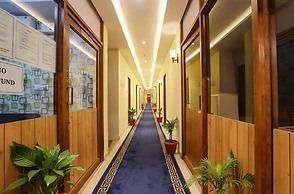 FabHotel Joy Residency
