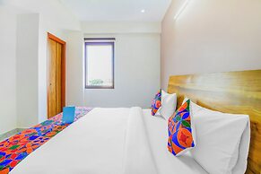 Fabhotel Gazelle Studios