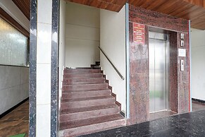 Fabhotel Ayodhya Palace